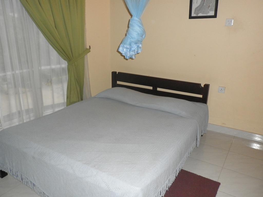 Mccarthy Guesthouse Kandy Room photo